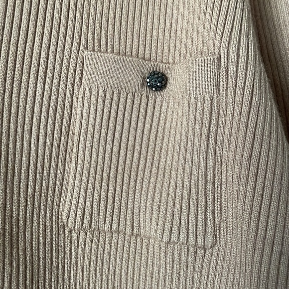 Halogen Top - Picture 7 of 10